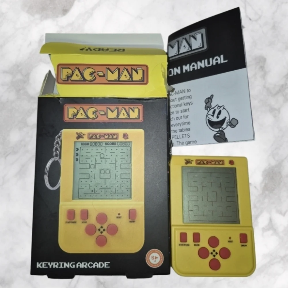 Pac-Man Keyring Arcade Game Like New!
